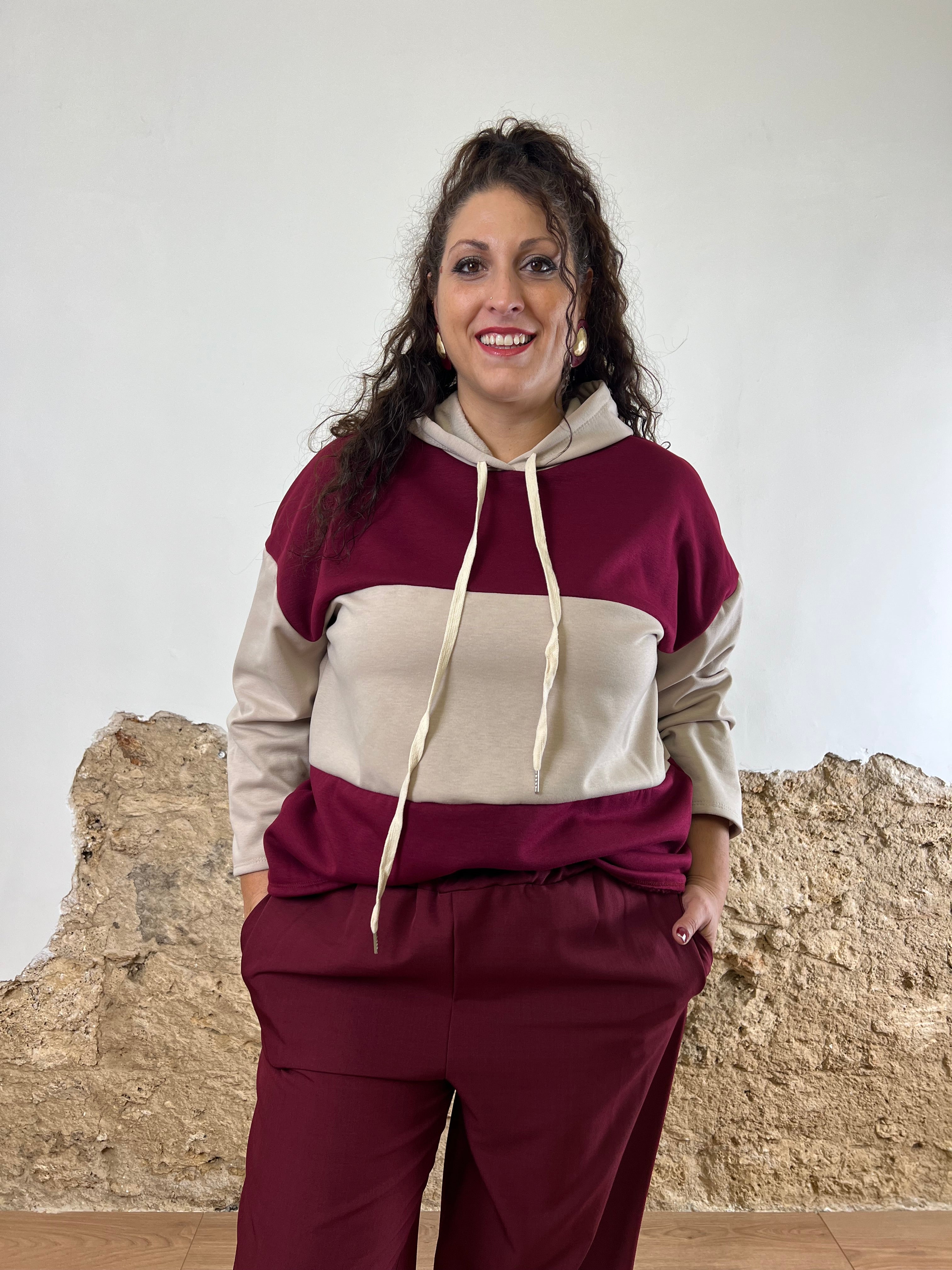 Felpa Basic D. (veste anche curvy)