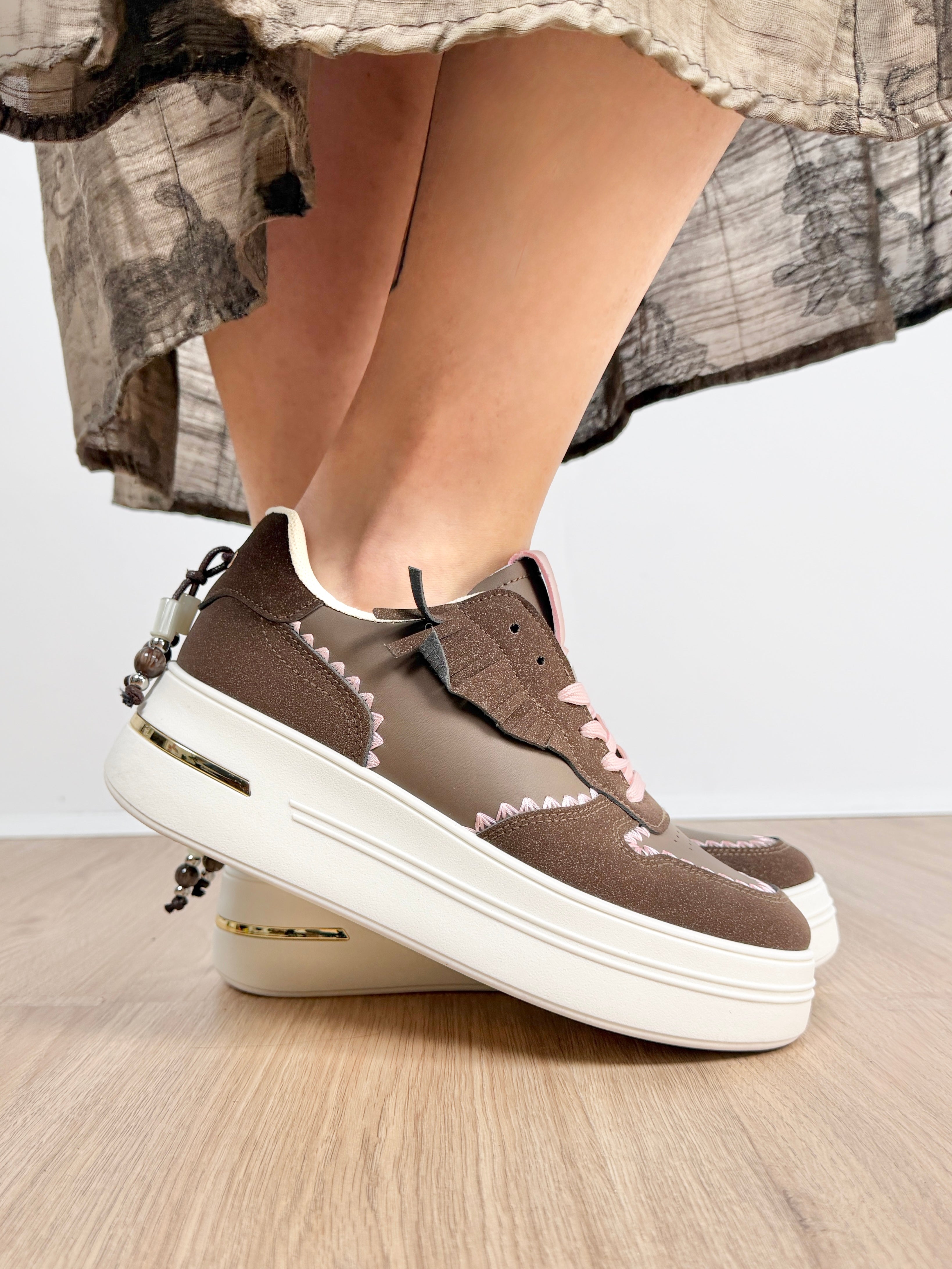 Sneakers Jun