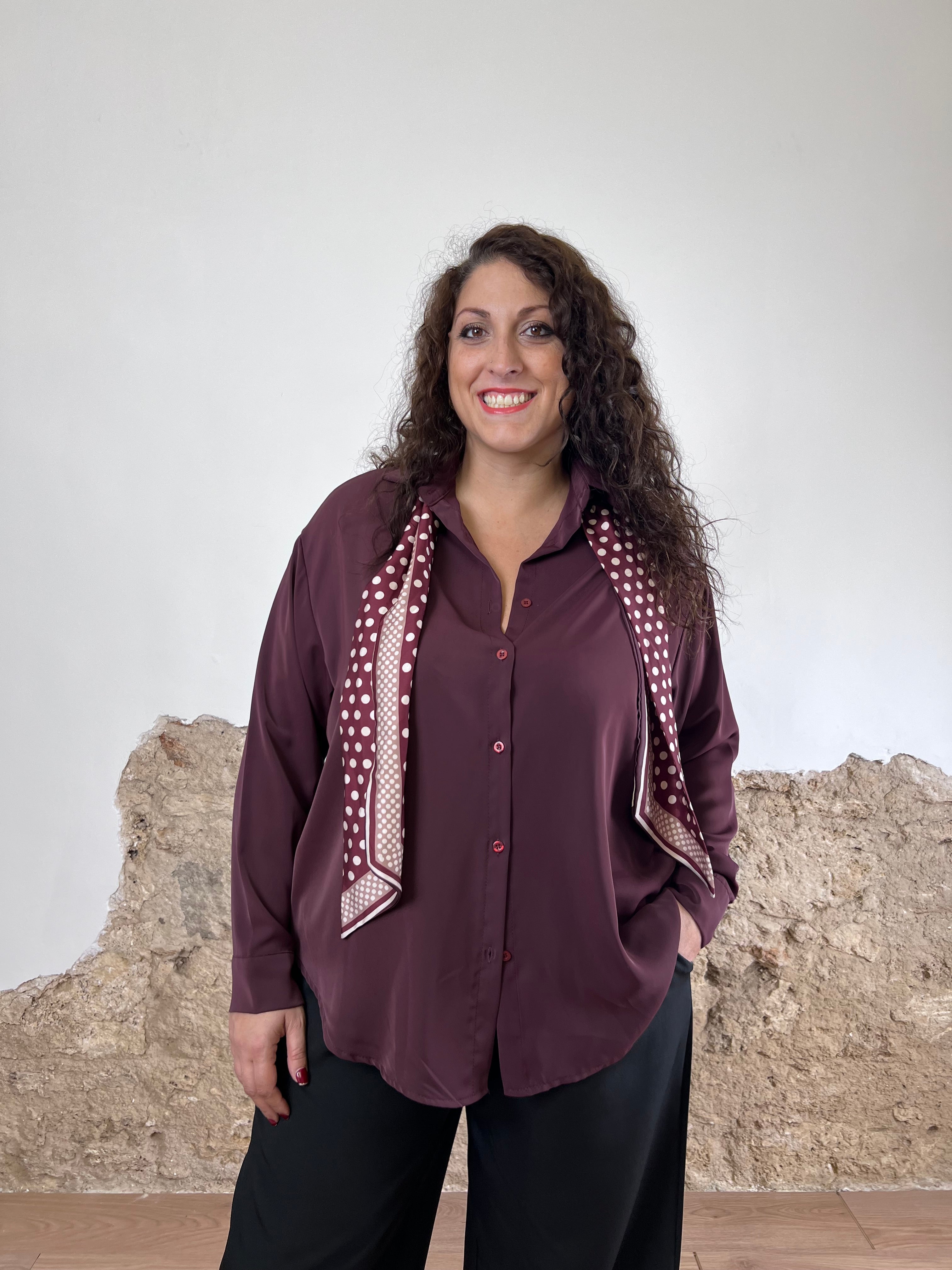 Camicia Nives (veste anche curvy)