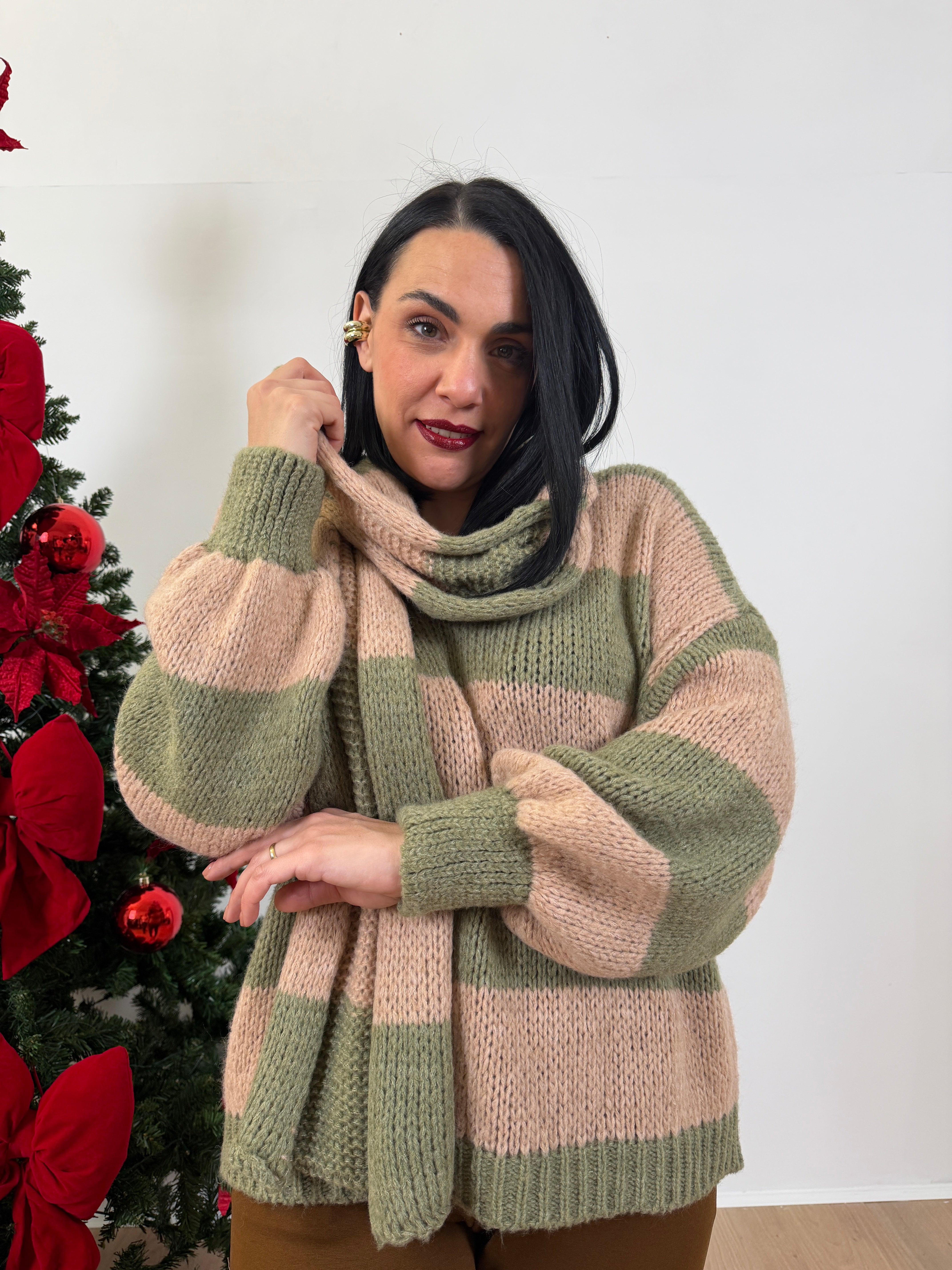 Coquette Maglione e sciarpa ( veste anche curvy)