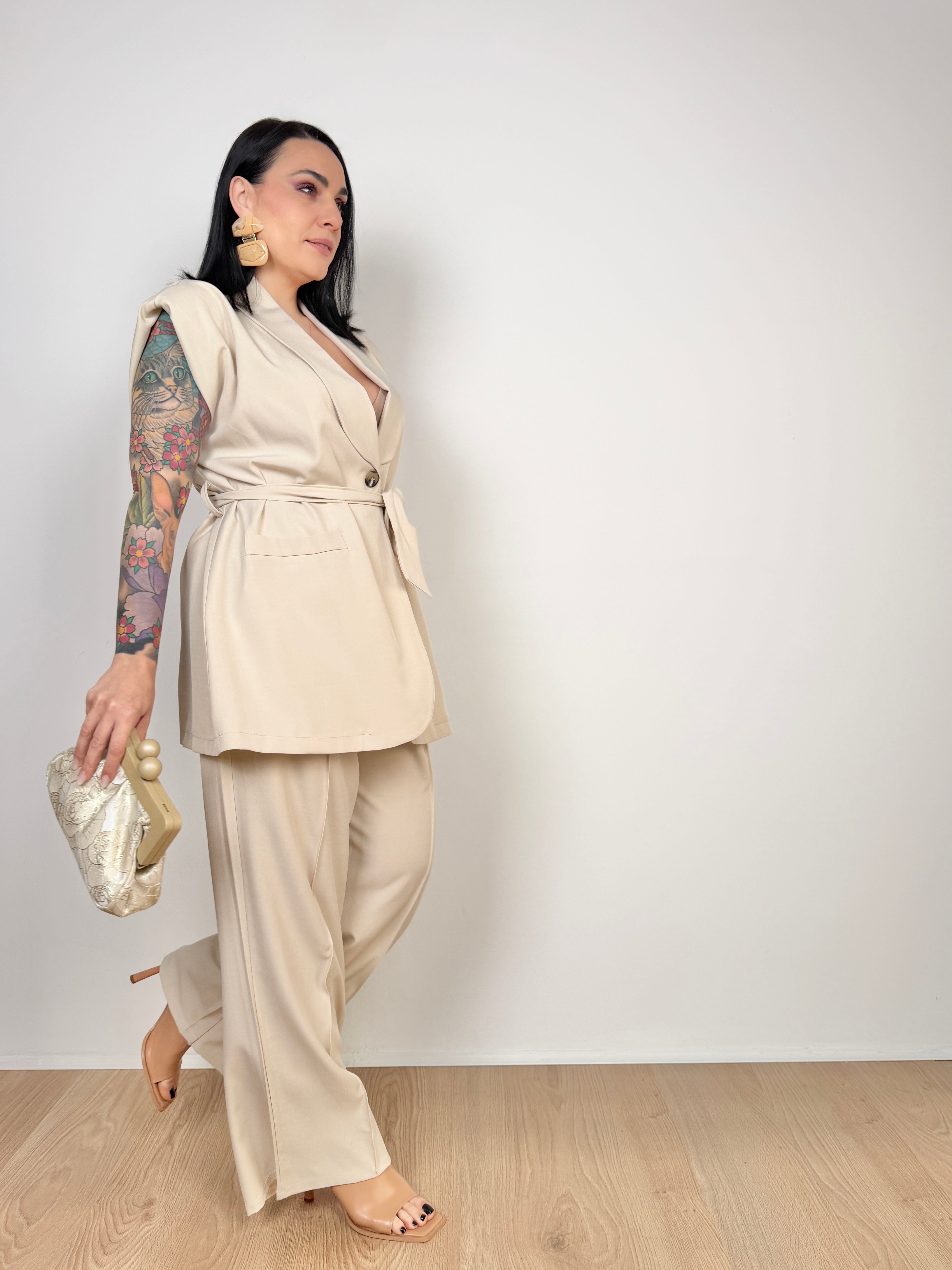 Tailleur Amira
