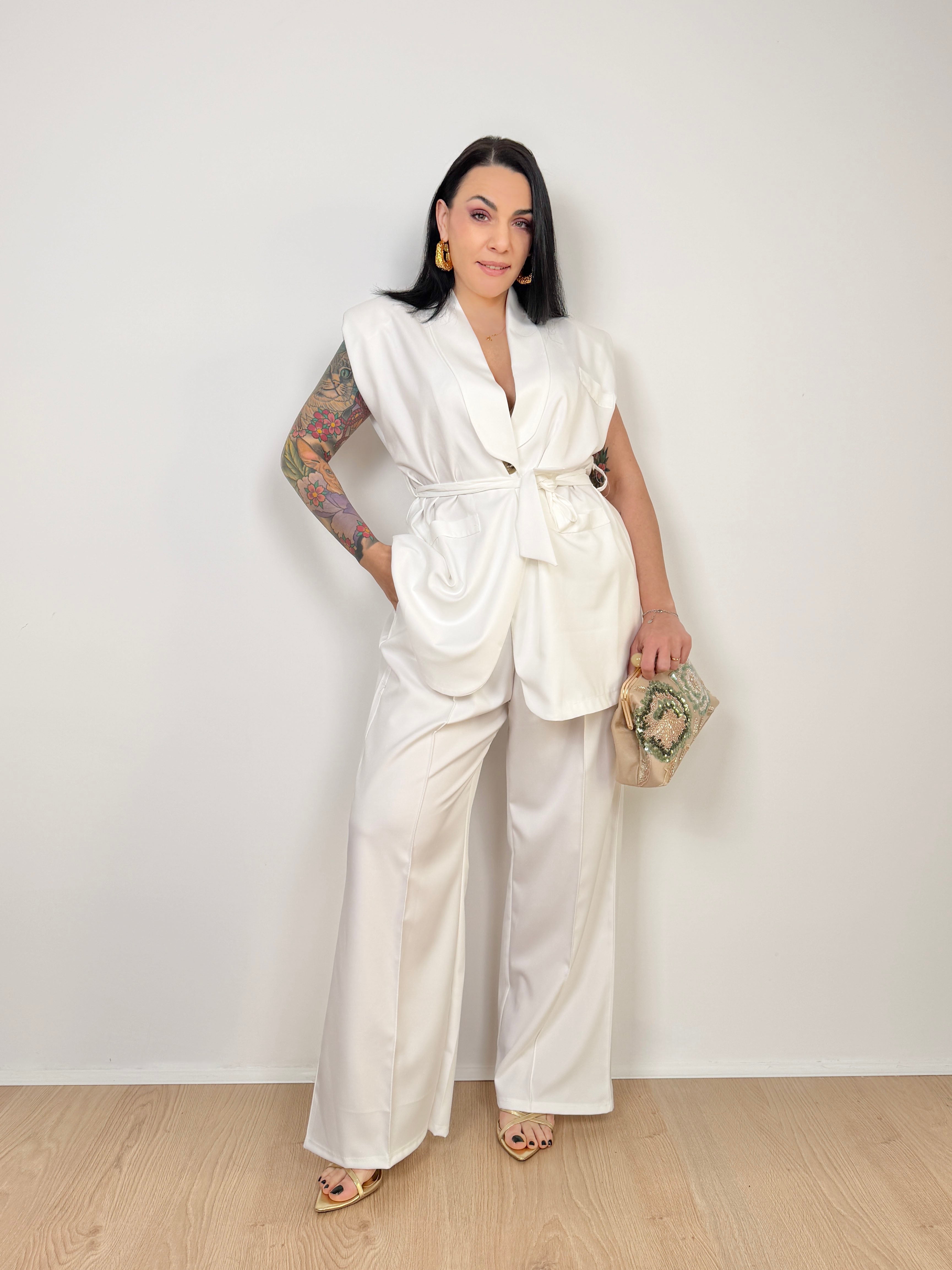 Tailleur Amira
