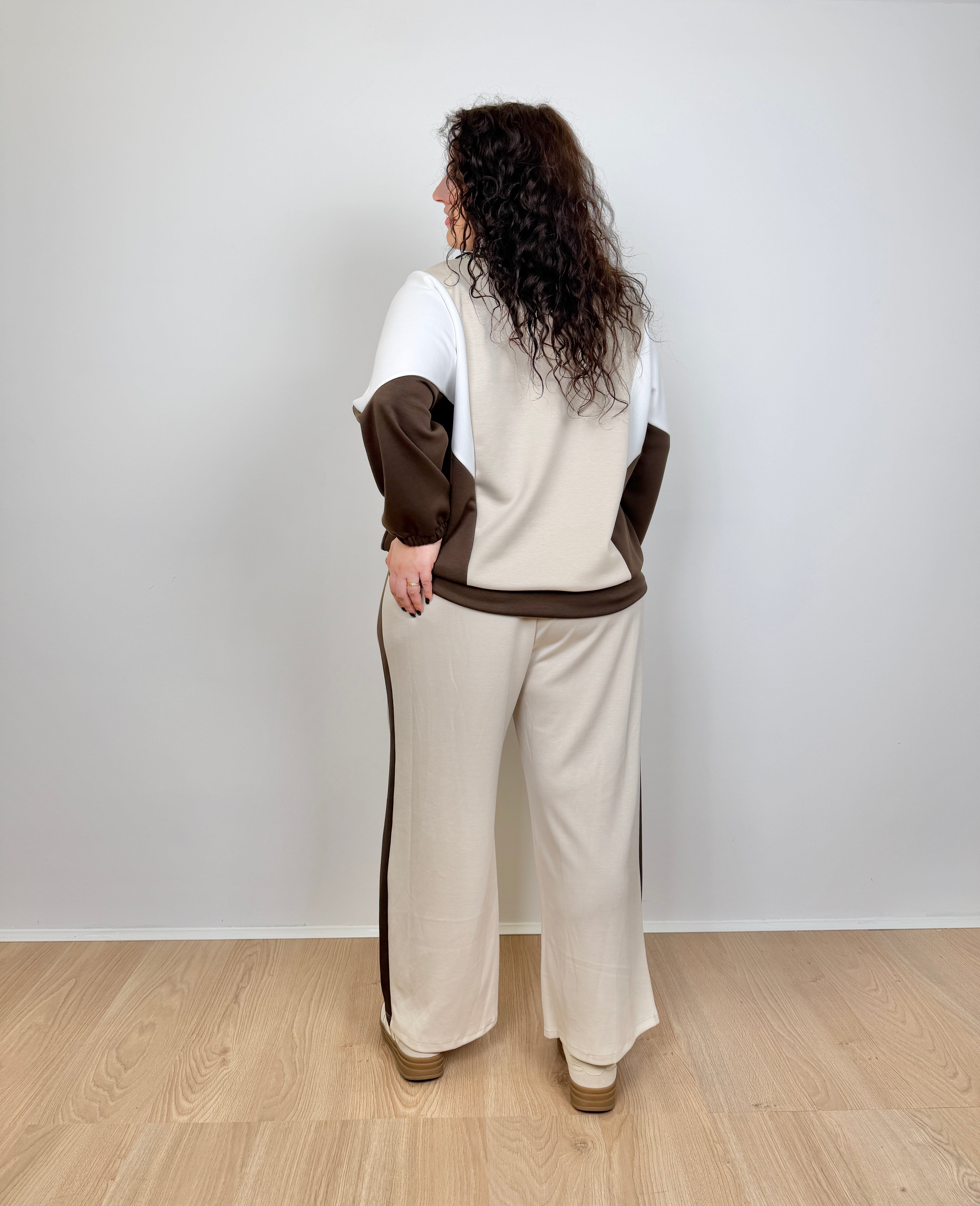 Tuta Nerea (veste anche curvy)