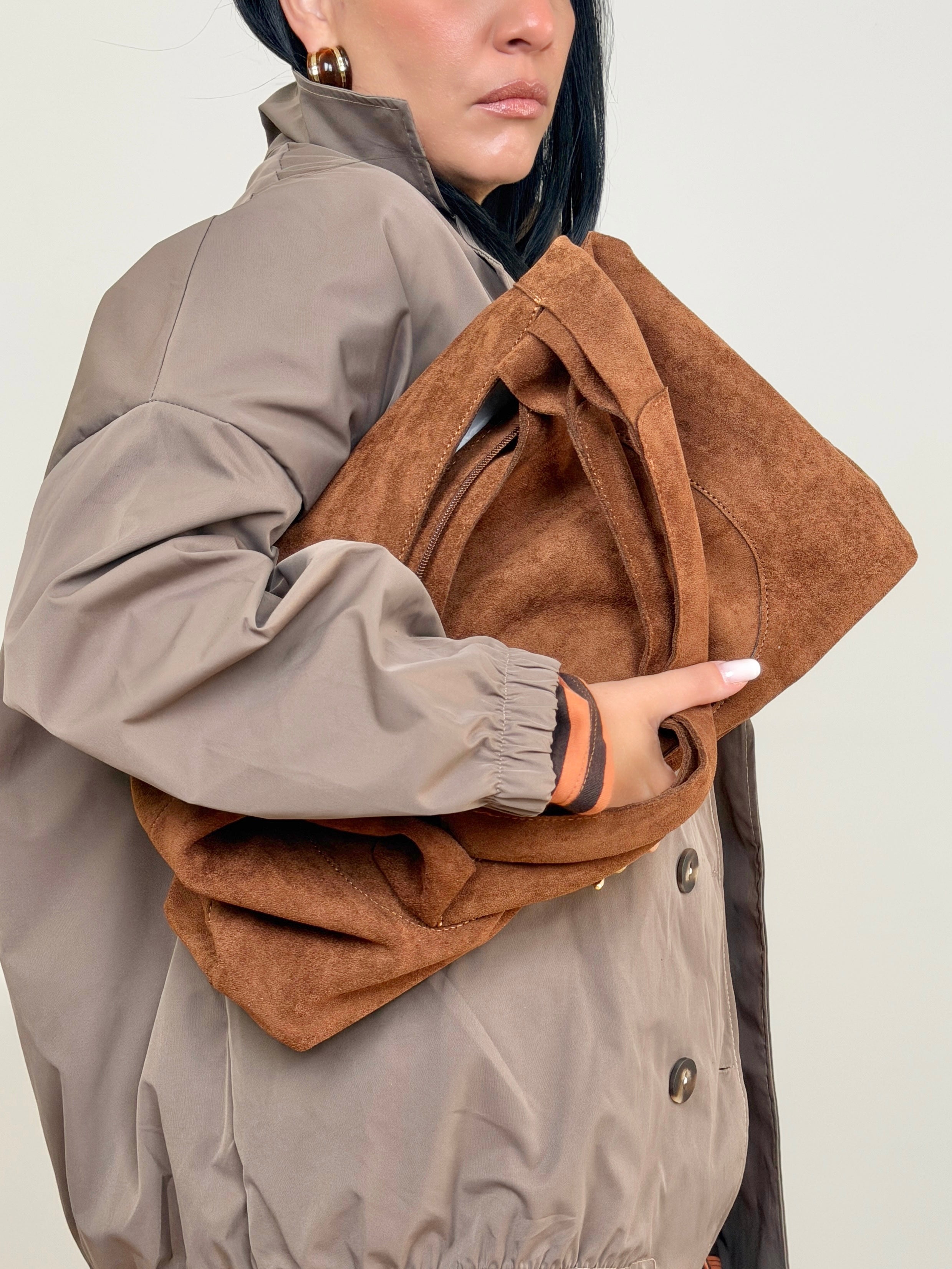 Borsa scamosciata