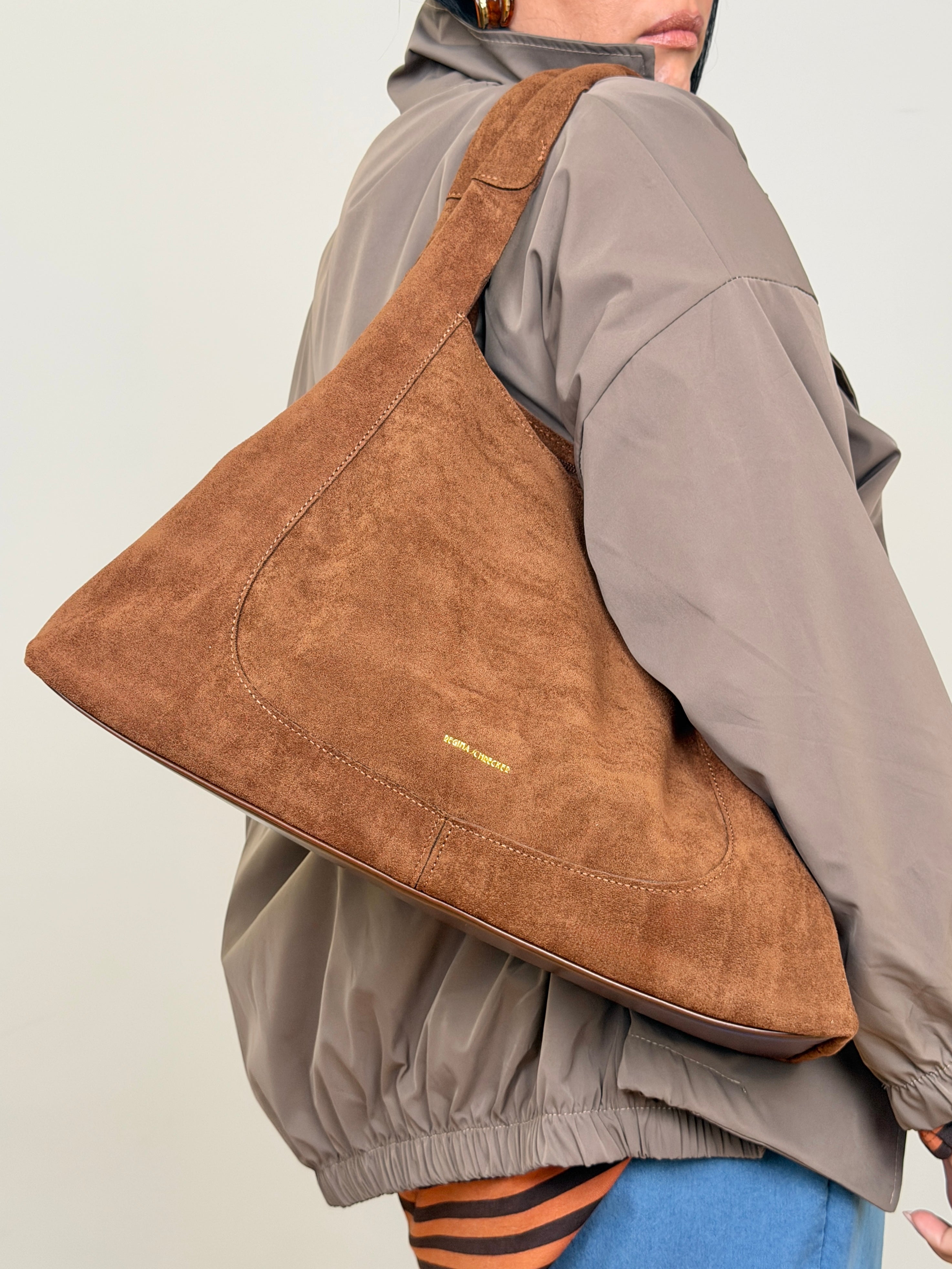Borsa scamosciata
