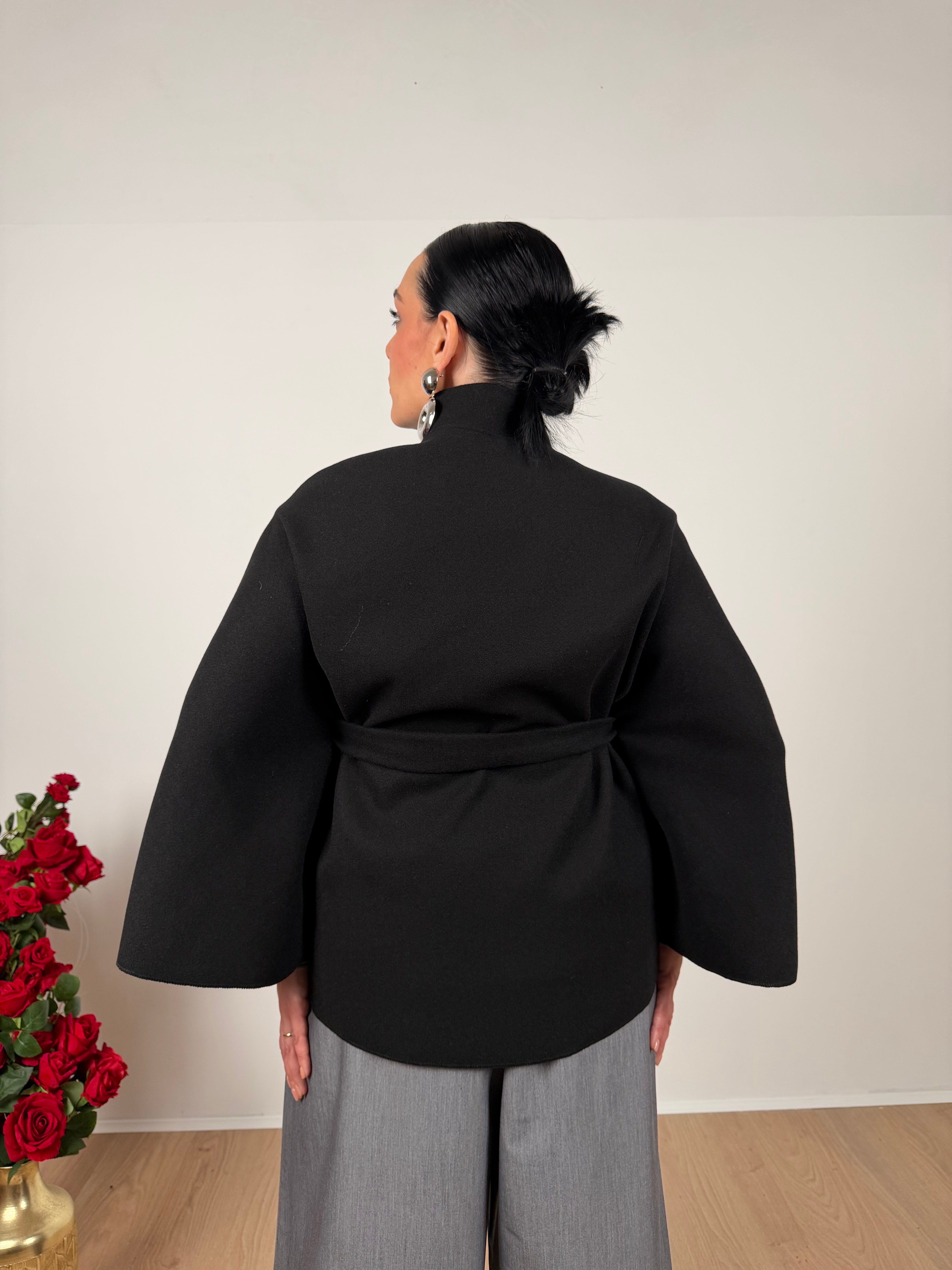 Mantella Anastasia (veste anche curvy)